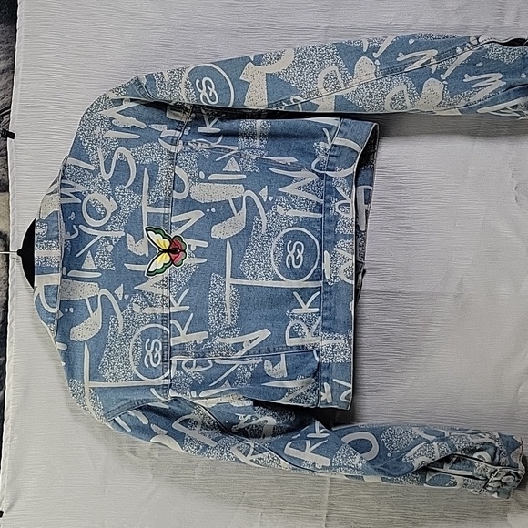 Custom Jeans Coat "Peace & Love" - Picture 4 of 5